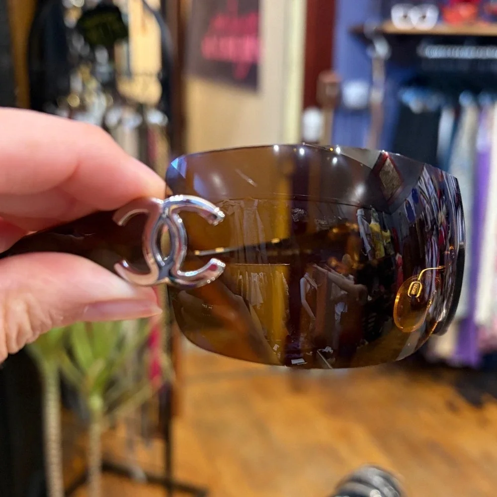 Chanel 4119 CC Rimless Shield Sunglasses Brown Gradient Italy Y2K